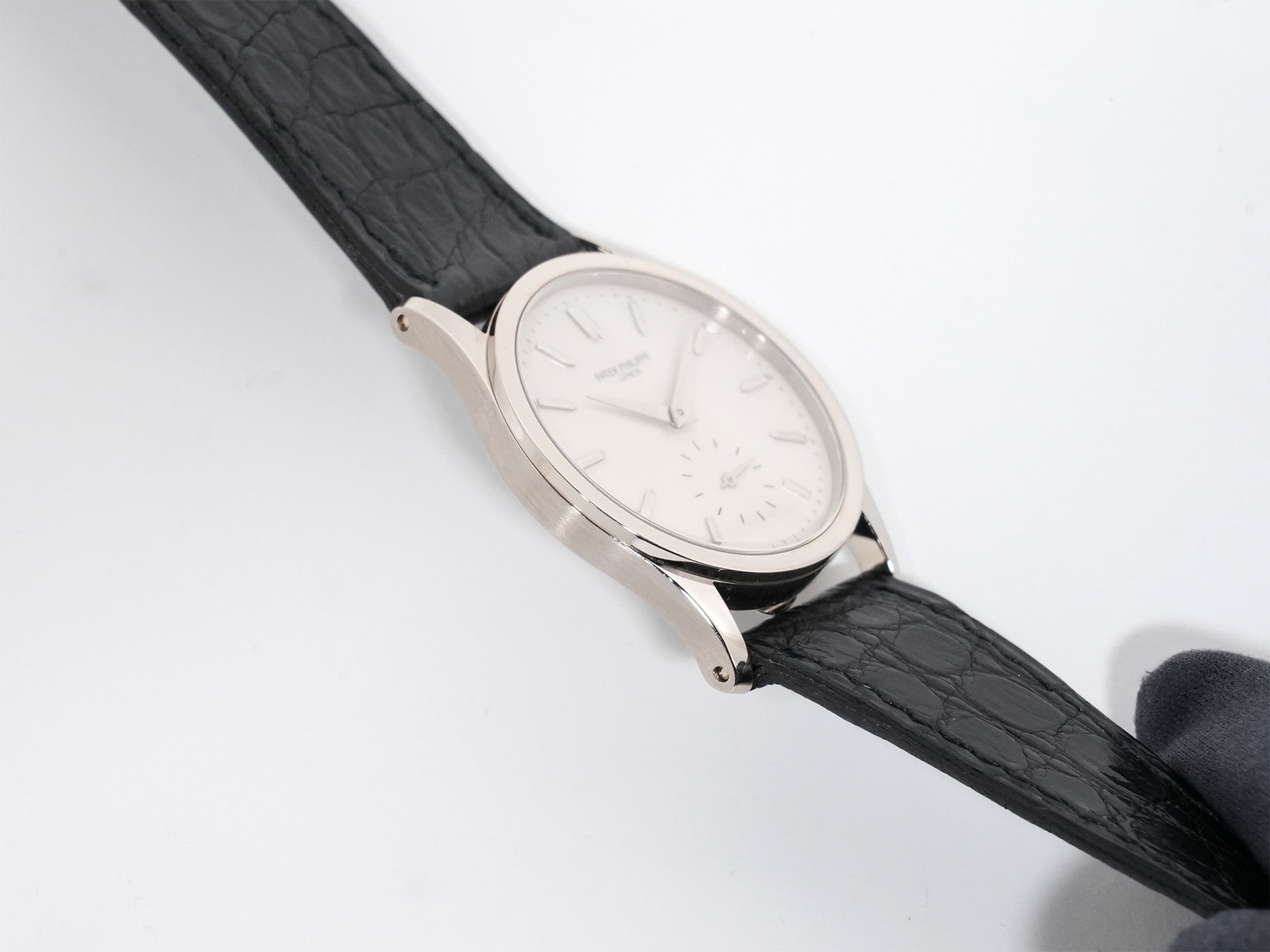 パテックフィリップ カラトラバ Ref.3796G-001 ホワイトゴールド アイボリー文字盤 中古 g8nahddp