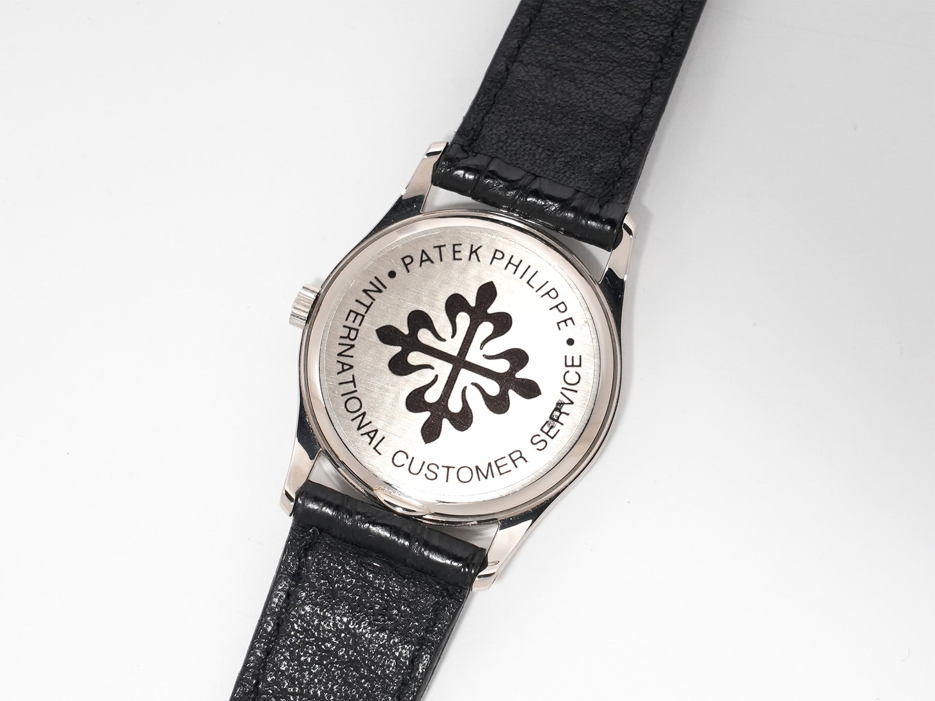 パテックフィリップ カラトラバ Ref.3796G-001 ホワイトゴールド アイボリー文字盤 中古 g8nahddp