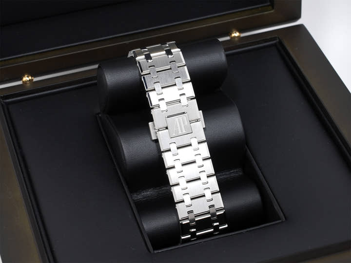 オーデマピゲ ロイヤルオーク 50周年記念 Ref.15510ST.OO.1320ST.03 ステンレススチール シルバー文字盤 美中古 5b3iyfhe