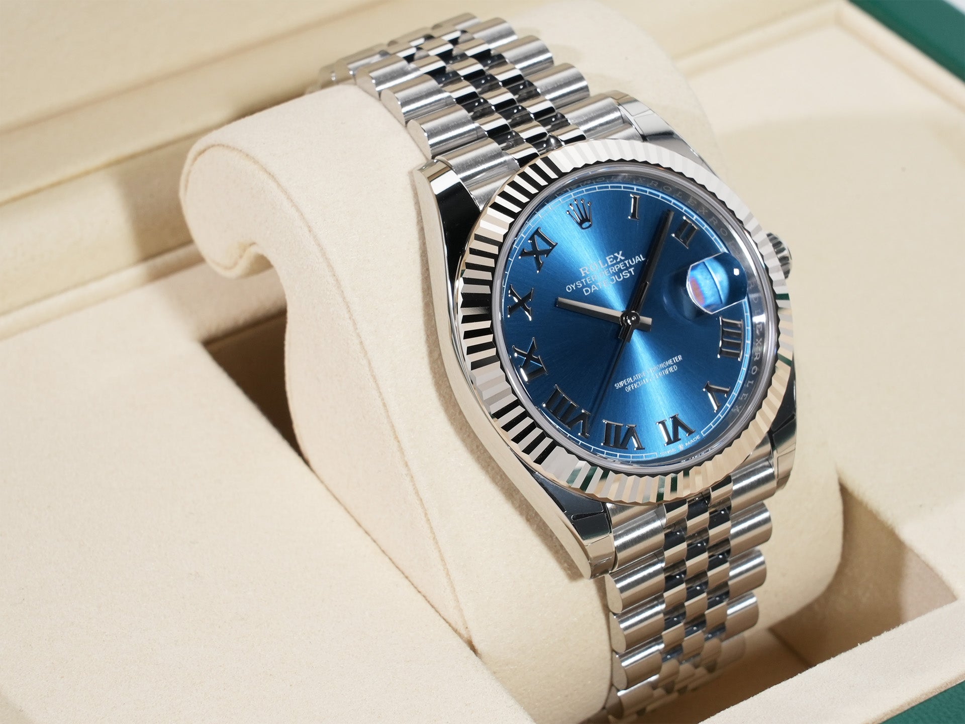 ロレックス デイトジャスト41 Ref.126334 ステンレススチール/ホワイトゴールド アズーロブルー文字盤 ジュビリーブレスレット 未使用 xv4h3jst