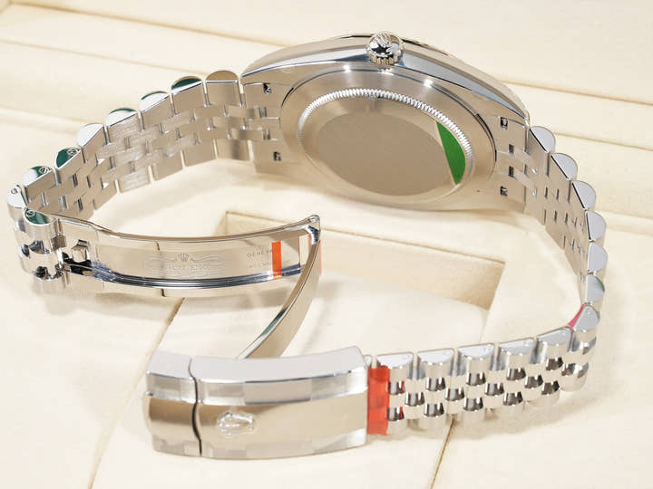 ロレックス デイトジャスト41 Ref.126334 ステンレススチール/ホワイトゴールド アズーロブルー文字盤 ジュビリーブレスレット 未使用 xv4h3jst