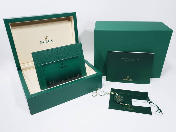 ロレックス デイトジャスト41 Ref.126334 ステンレススチール/ホワイトゴールド アズーロブルー文字盤 ジュビリーブレスレット 未使用 xv4h3jst