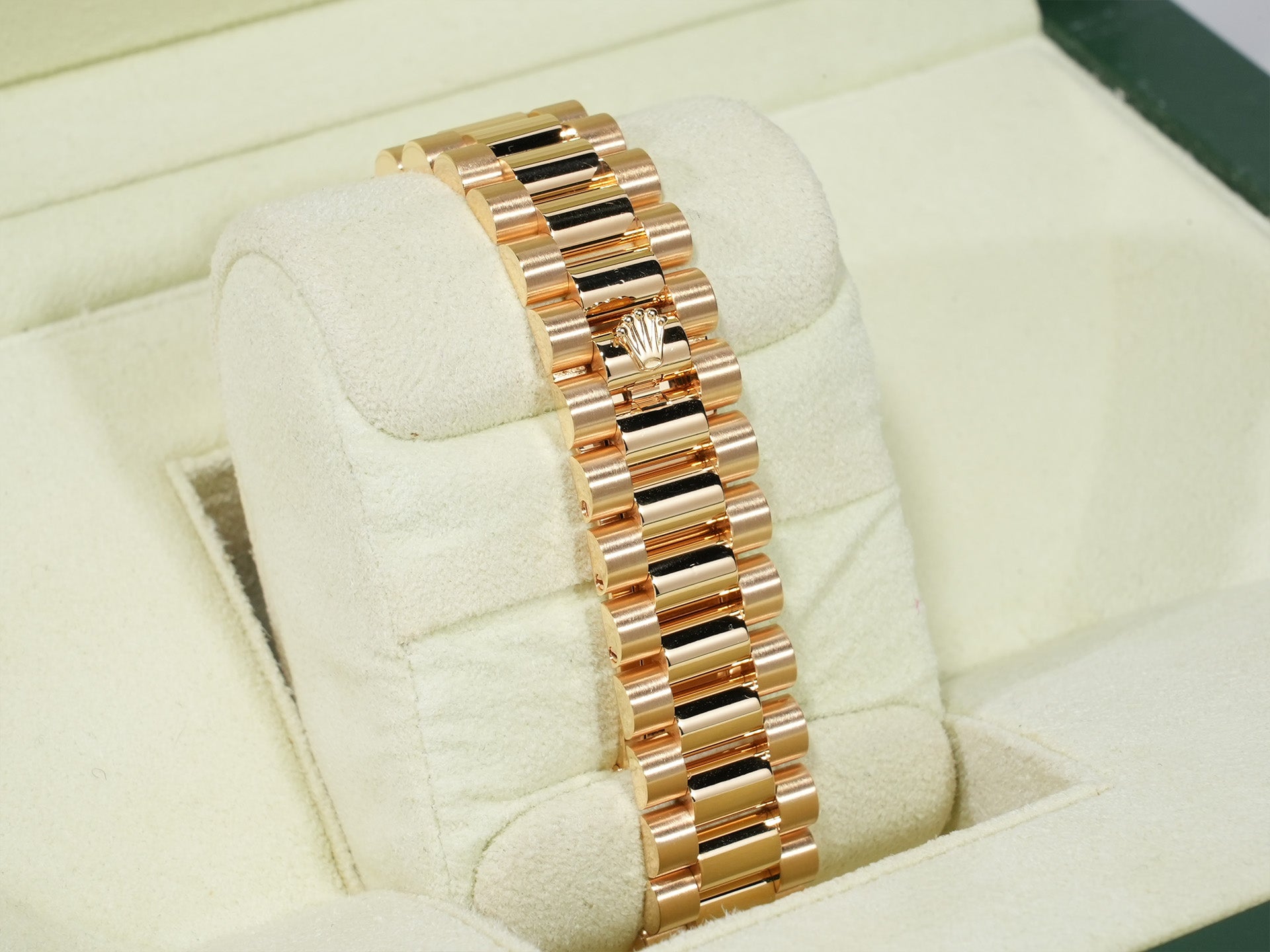 ロレックス デイデイト36 Ref.118238 イエローゴールド グリーン文字盤 美中古 tpmksz47