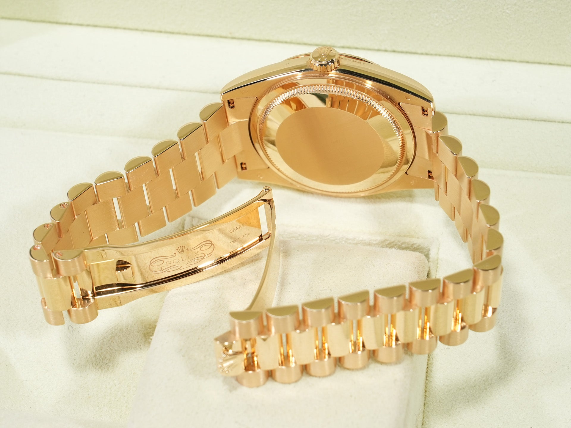 ロレックス デイデイト36 Ref.118238 イエローゴールド グリーン文字盤 美中古 tpmksz47