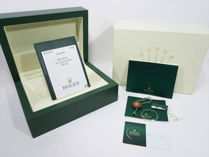 ロレックス デイデイト36 Ref.118238 イエローゴールド グリーン文字盤 美中古 tpmksz47