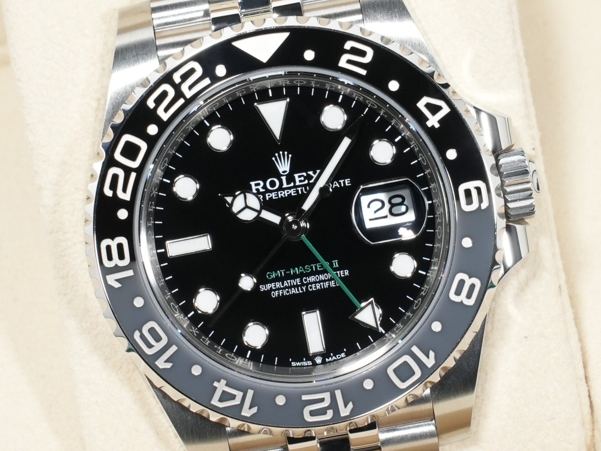 Rolex GMT-Master II Ref. 126710GRNR Stainless Steel Black Dial Jubilee Bracelet Unused h7wvds4u