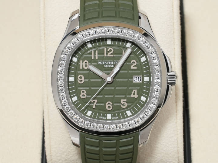 パテックフィリップ アクアノート Ref.5267/200A-011 ステンレススチール カーキグリーン文字盤 未使用 xfg4tpfv