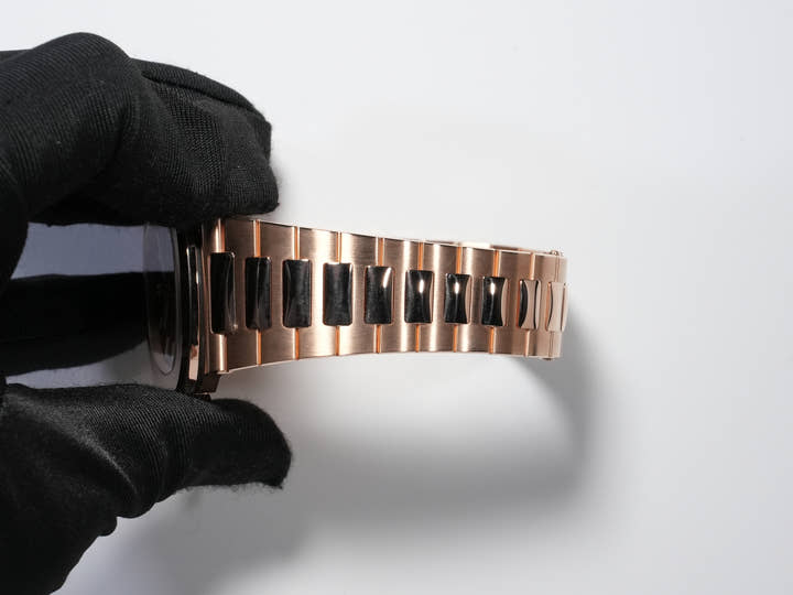 パテックフィリップ ノーチラス Ref.5711/1R-001 ローズゴールド ブラウン・ブラック・グラデーション文字盤 美品 vxkpkkxy