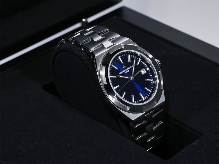 ヴァシュロンコンスタンタン オーヴァーシーズ オートマティック Ref.4600V/200A-B980 ステンレススチール ブルー文字盤 美品 wsp87bvk