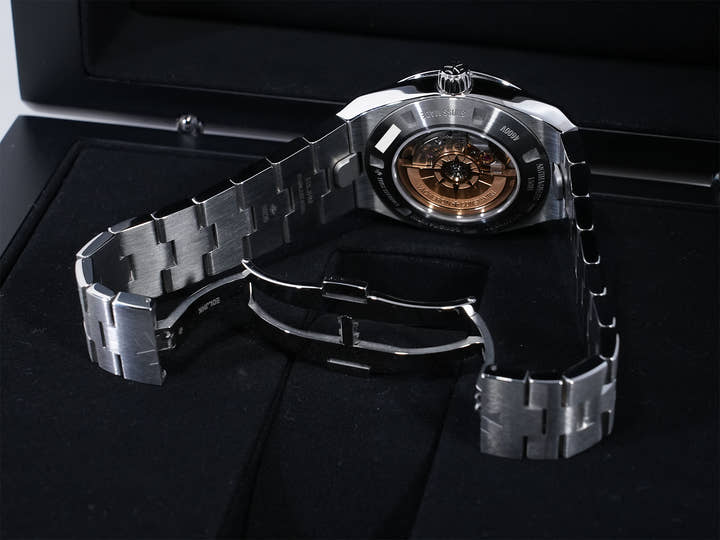 ヴァシュロンコンスタンタン オーヴァーシーズ オートマティック Ref.4600V/200A-B980 ステンレススチール ブルー文字盤 美品 wsp87bvk