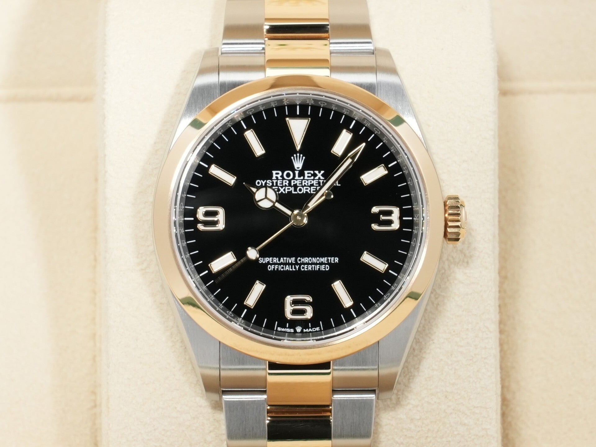 ロレックス エクスプローラー36 Ref.124273 ステンレススチール/イエローゴールド ブラック文字盤 オイスターブレスレット 美品 46orv9we