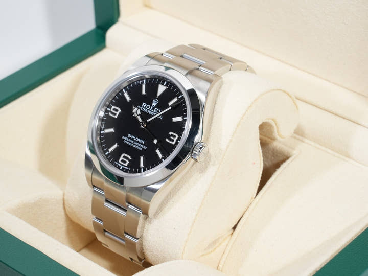 Rolex Explorer I Ref. 214270 Stainless Steel Black Dial Oyster Bracelet Excellent Used Condition yq7yrs9p