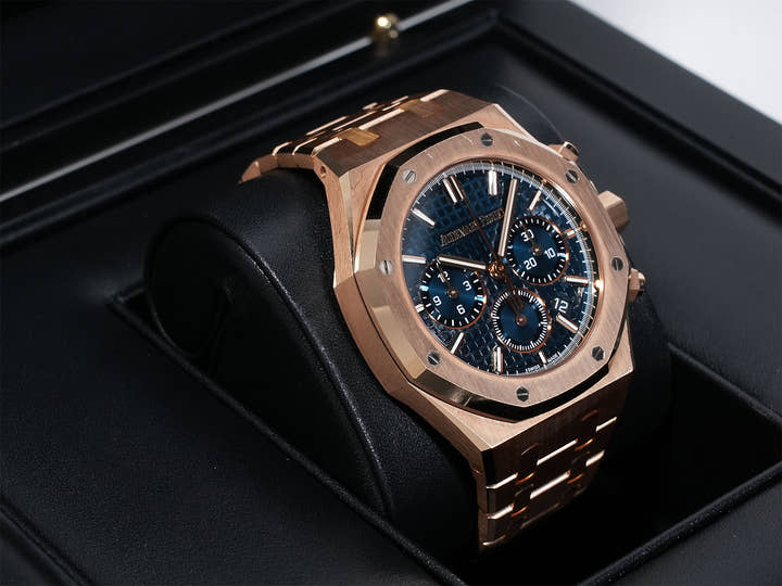 Audemars Piguet Royal Oak Chronograph Ref.26715OR.OO.1356OR.01 Pink Gold Night Blue Dial Pre-owned ymckn66e