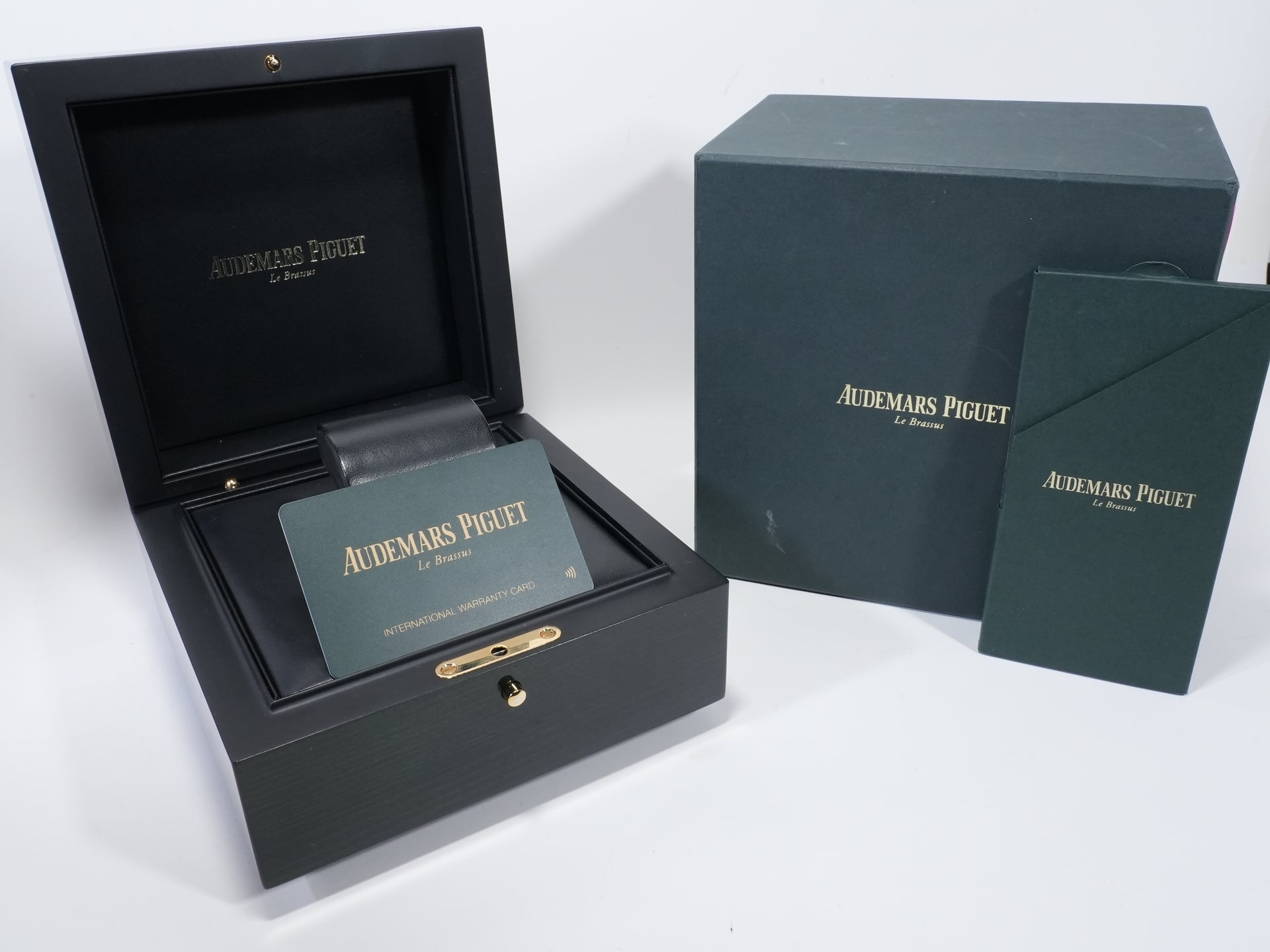 Audemars Piguet Royal Oak Ref.15450ST.OO.1256ST.01 Stainless Steel Silver Dial Pre-owned tam8fyzc