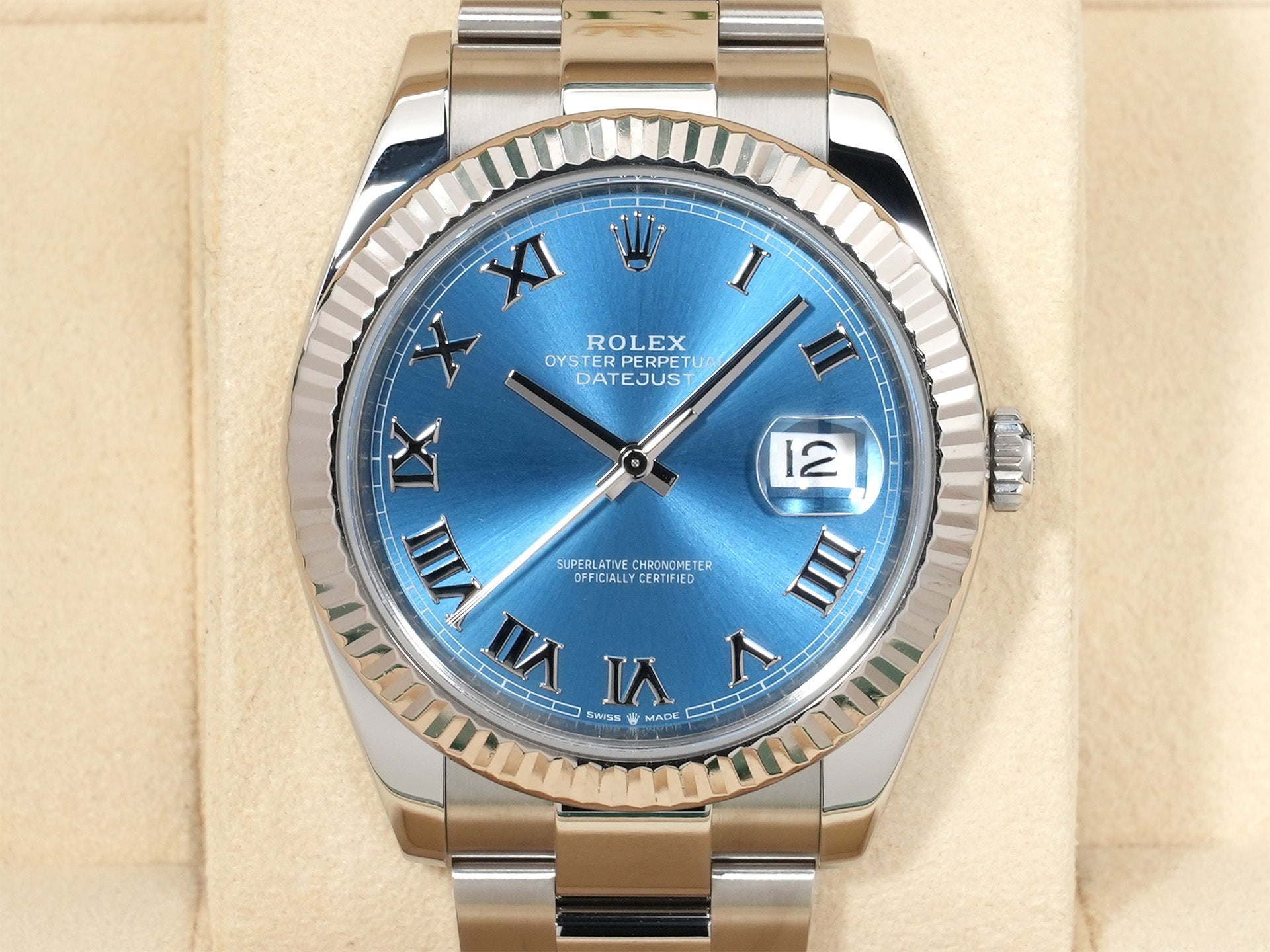ロレックス デイトジャスト41 Ref.126334 ステンレススチール/ホワイトゴールド アズーロブルー文字盤 オイスターブレスレット 美中古 we2ngk5o