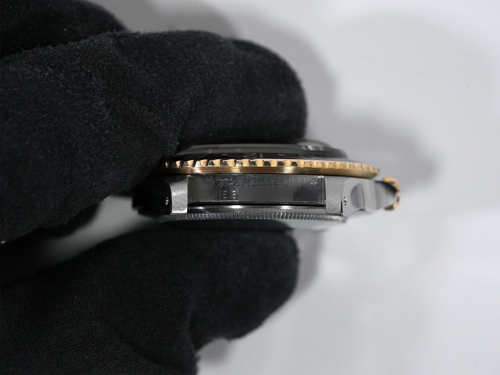 ロレックス GMTマスター Ref.1675/3 ステンレススチール/イエローゴールド ブラック文字盤 ジュビリーブレスレット 中古 vxxmzd8j