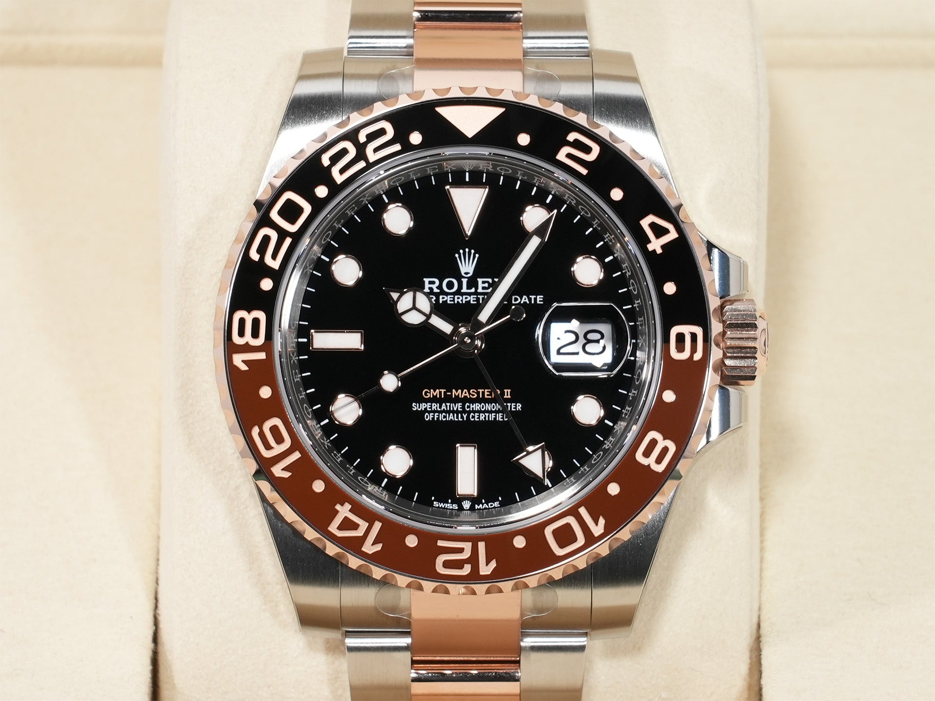 ロレックス GMTマスターII Ref.126711CHNR ステンレススチール/エバーローズゴールド ブラック文字盤 オイスターブレスレット 未使用 4nmi9ecw