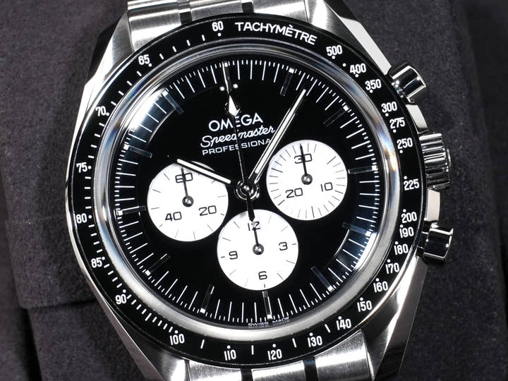 オメガ スピードマスター ムーンウォッチ プロフェッショナル Ref.310.30.42.50.01.004 ステンレススチール ブラックxホワイト文字盤 未使用 attda43x