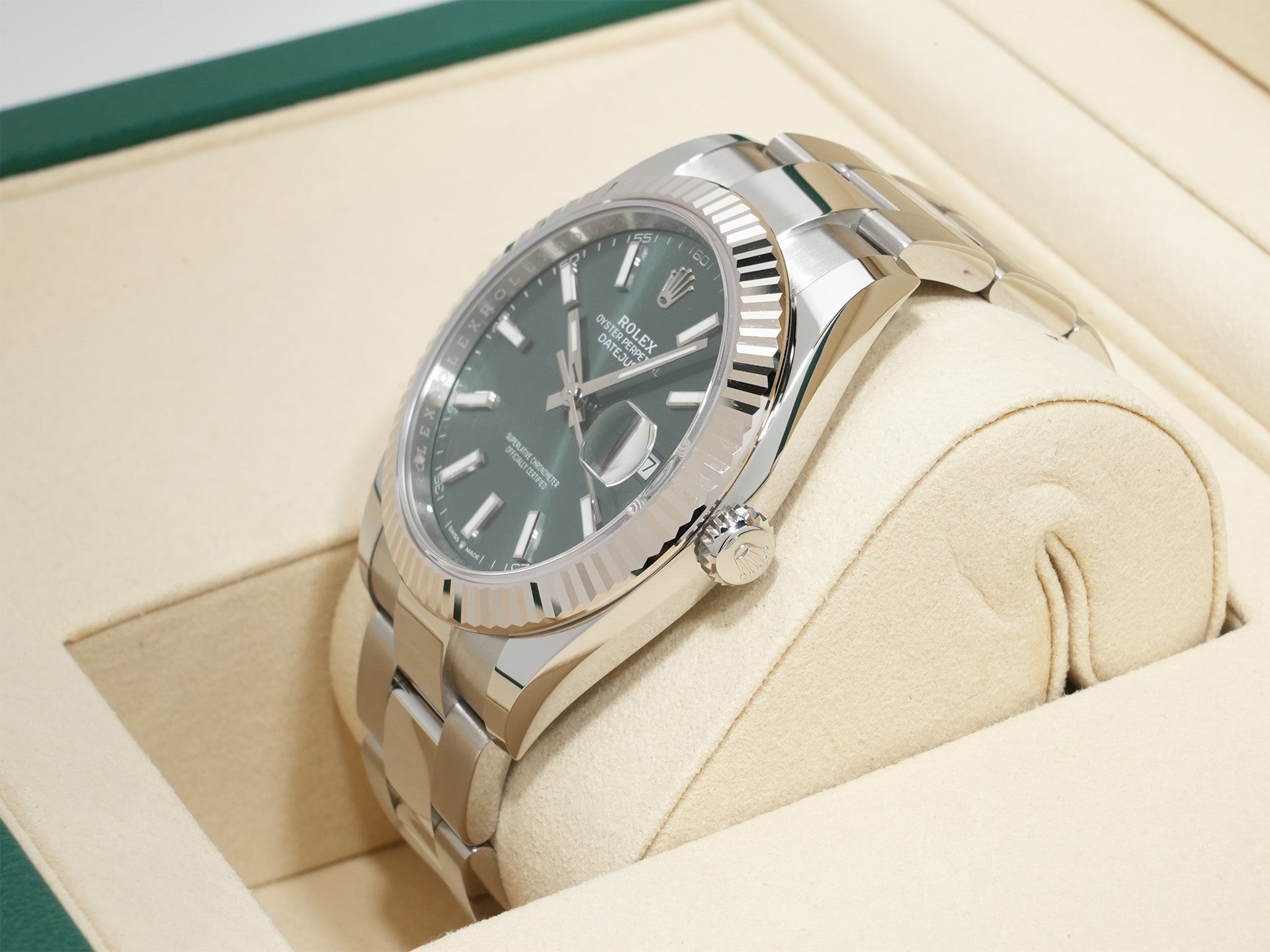 ロレックス デイトジャスト41 Ref.126334 ステンレススチール/ホワイトゴールド ミントグリーン文字盤 オイスターブレスレット 未使用 zoykzqku