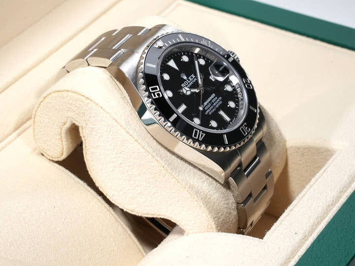 ロレックス サブマリーナー デイト Ref.126610LN ステンレススチール ブラック文字盤 美中古 iodtnymc