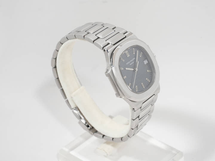 パテックフィリップ ノーチラス クォーツ Ref.3900/1A ステンレススチール ブルー文字盤 中古 rkuddgi8