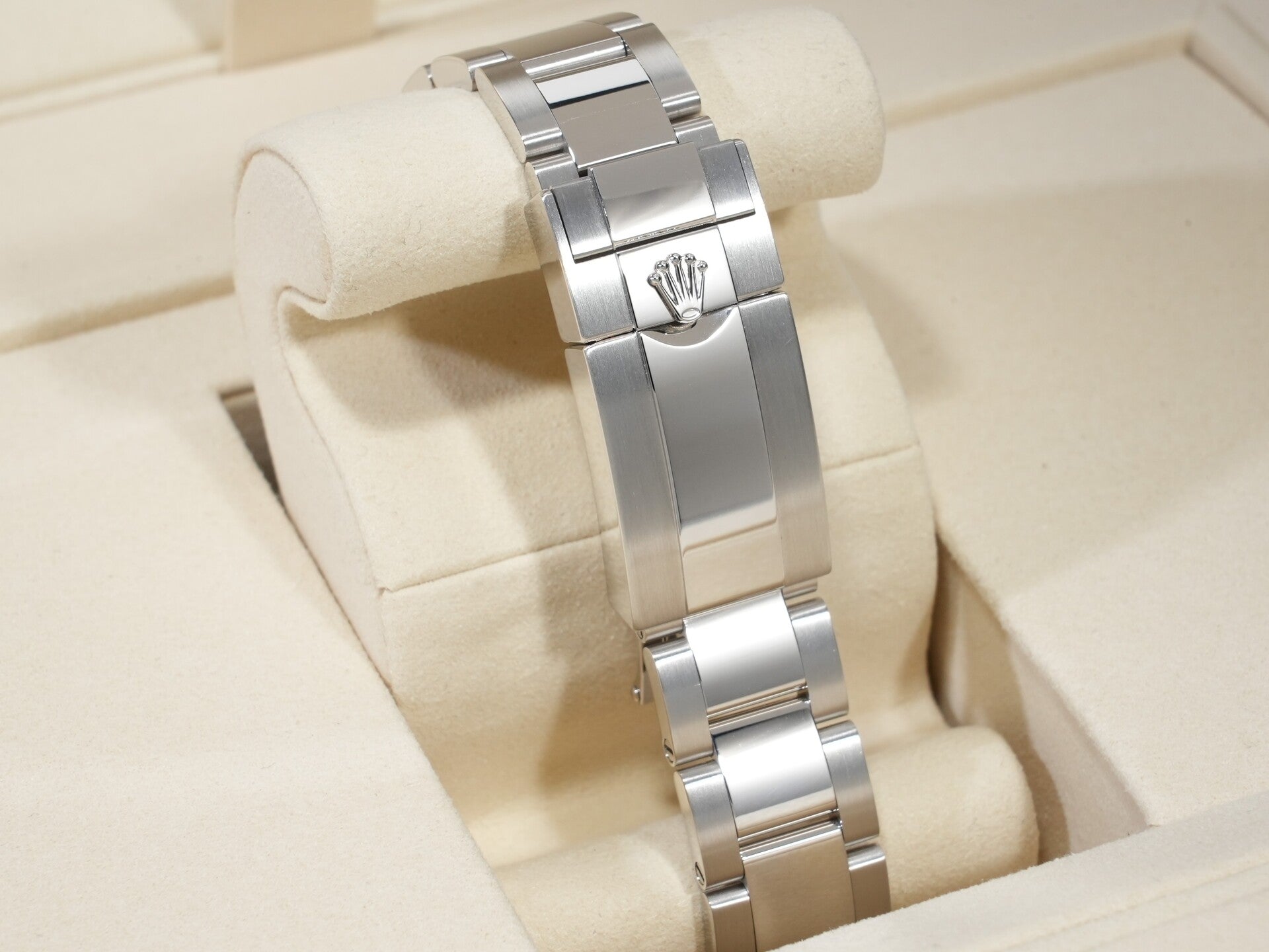 ロレックス デイトナ Ref.126506A プラチナ アイスブルーx11Pダイヤ文字盤 未使用 urmbhnsv