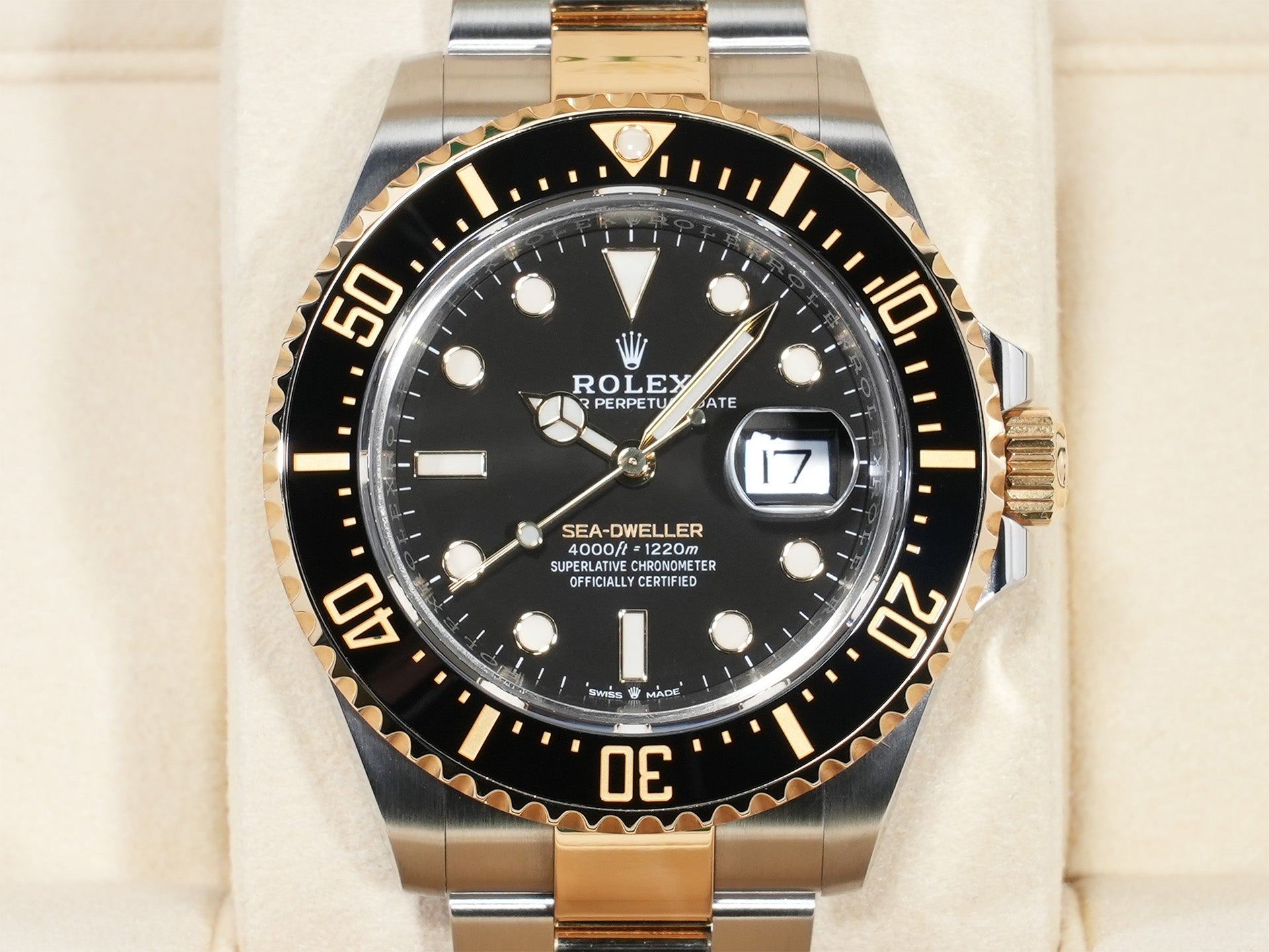 ロレックス シードゥエラー Ref.126603 ステンレススチール/イエローゴールド ブラック文字盤 美品 2bkha3wc