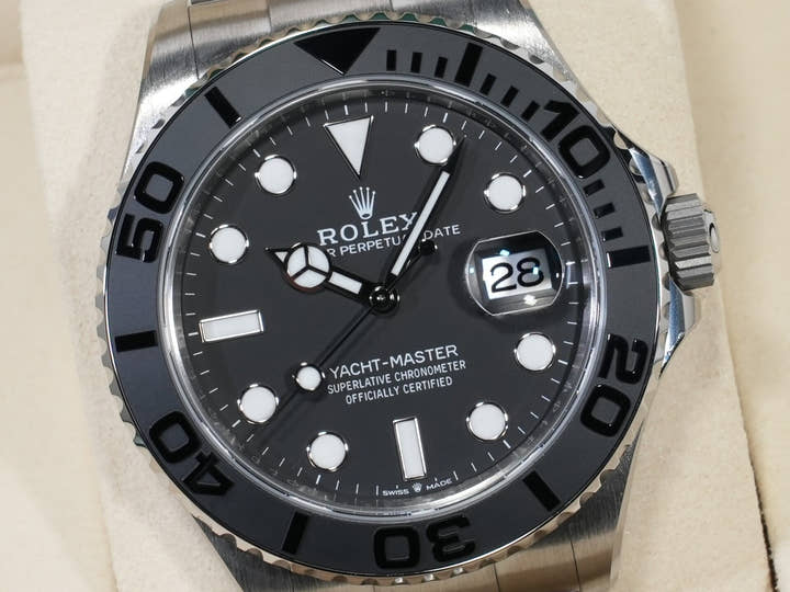 ロレックス ヨットマスター42 Ref.226627 RLXチタン ブラック文字盤 未使用 ezrxr72k
