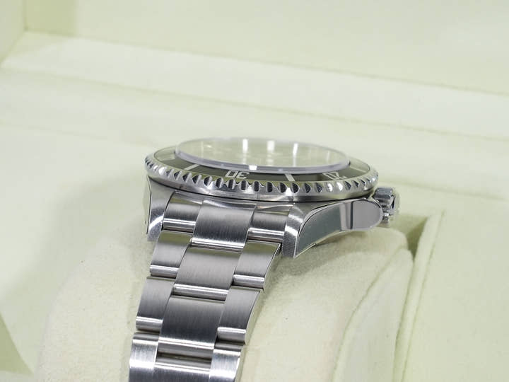 ロレックス シードゥエラー Ref.16600 ステンレススチール ブラック文字盤 美品 xty2zcpf