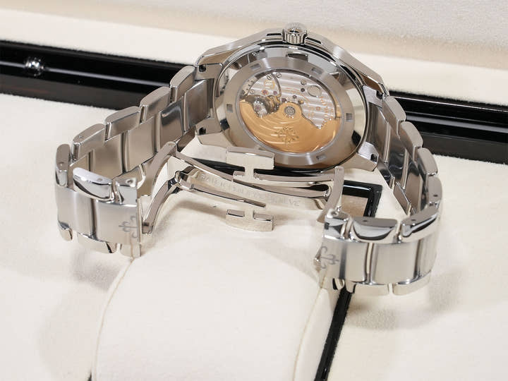 パテックフィリップ アクアノート エクストララージ Ref.5167/1A-001 ステンレススチール ブラック文字盤 美品 ehi4t3nb