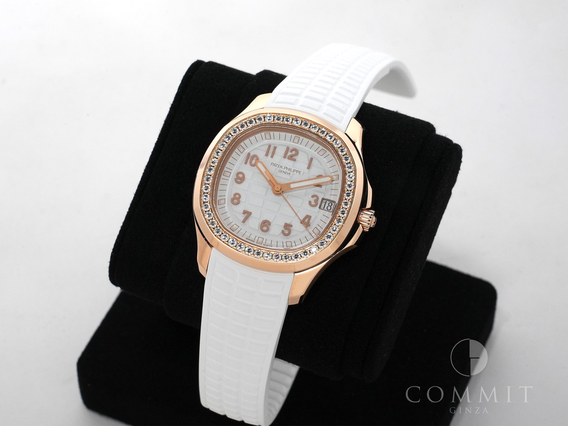 Patek Philippe Aquanaut Ref. 5268/200R-001 Rose Gold White Dial Excellent Condition ib4pfqmv