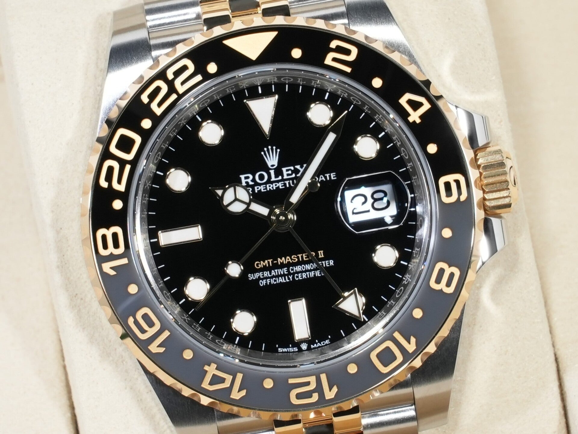 ロレックス GMTマスターII Ref.126713GRNR ステンレススチール/イエローゴールド ブラック文字盤 ジュビリーブレスレット 未使用 m47xare5