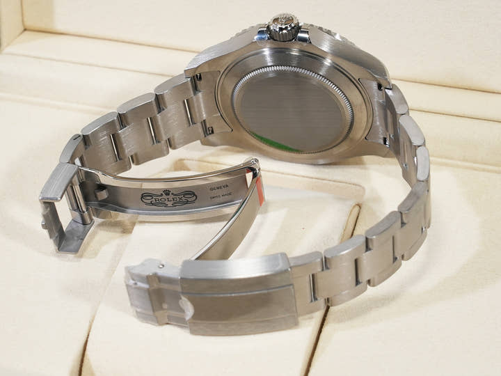 ロレックス ヨットマスター42 Ref.226627 RLXチタン ブラック文字盤 未使用 6zxjpqbk