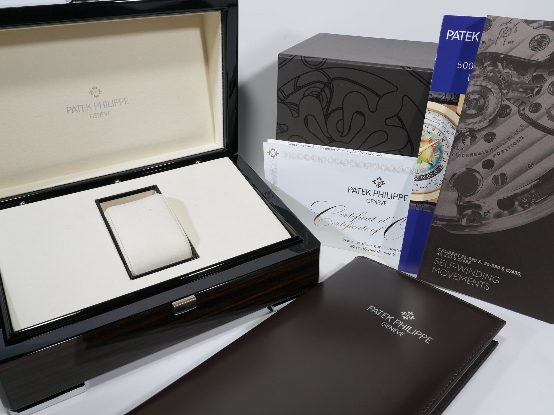 パテックフィリップ ノーチラス Ref.7118/1A-001 ステンレススチール ブルー文字盤 未使用 32v8c59t