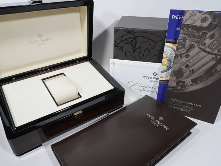 パテックフィリップ アクアノート Ref.5168G-010 ホワイトゴールド カーキグリーン文字盤 未使用 79xrg7ue