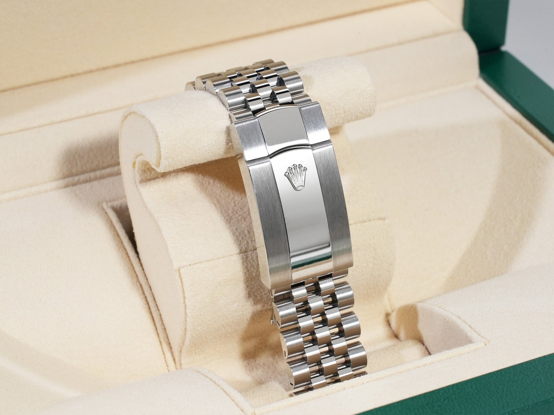 ロレックス スカイドゥエラー Ref.326934 ステンレススチール/ホワイトゴールド ブラック文字盤 ジュビリーブレスレット 中古 zk7jigad