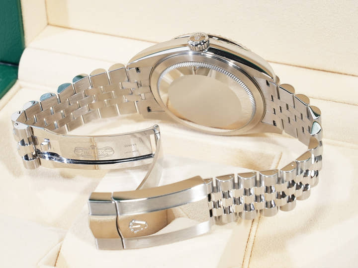 ロレックス スカイドゥエラー Ref.326934 ステンレススチール/ホワイトゴールド ブラック文字盤 ジュビリーブレスレット 中古 zk7jigad