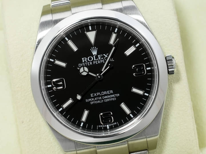 ロレックス エクスプローラーI 鏡面ブラックアウト Ref.214270 ステンレススチール ブラック文字盤 オイスターブレスレット 中古 egy3gcvh