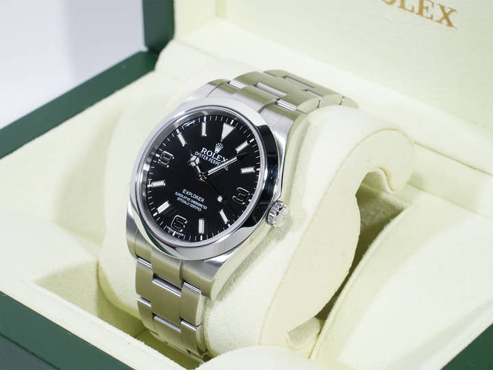 ロレックス エクスプローラーI 鏡面ブラックアウト Ref.214270 ステンレススチール ブラック文字盤 オイスターブレスレット 中古 egy3gcvh