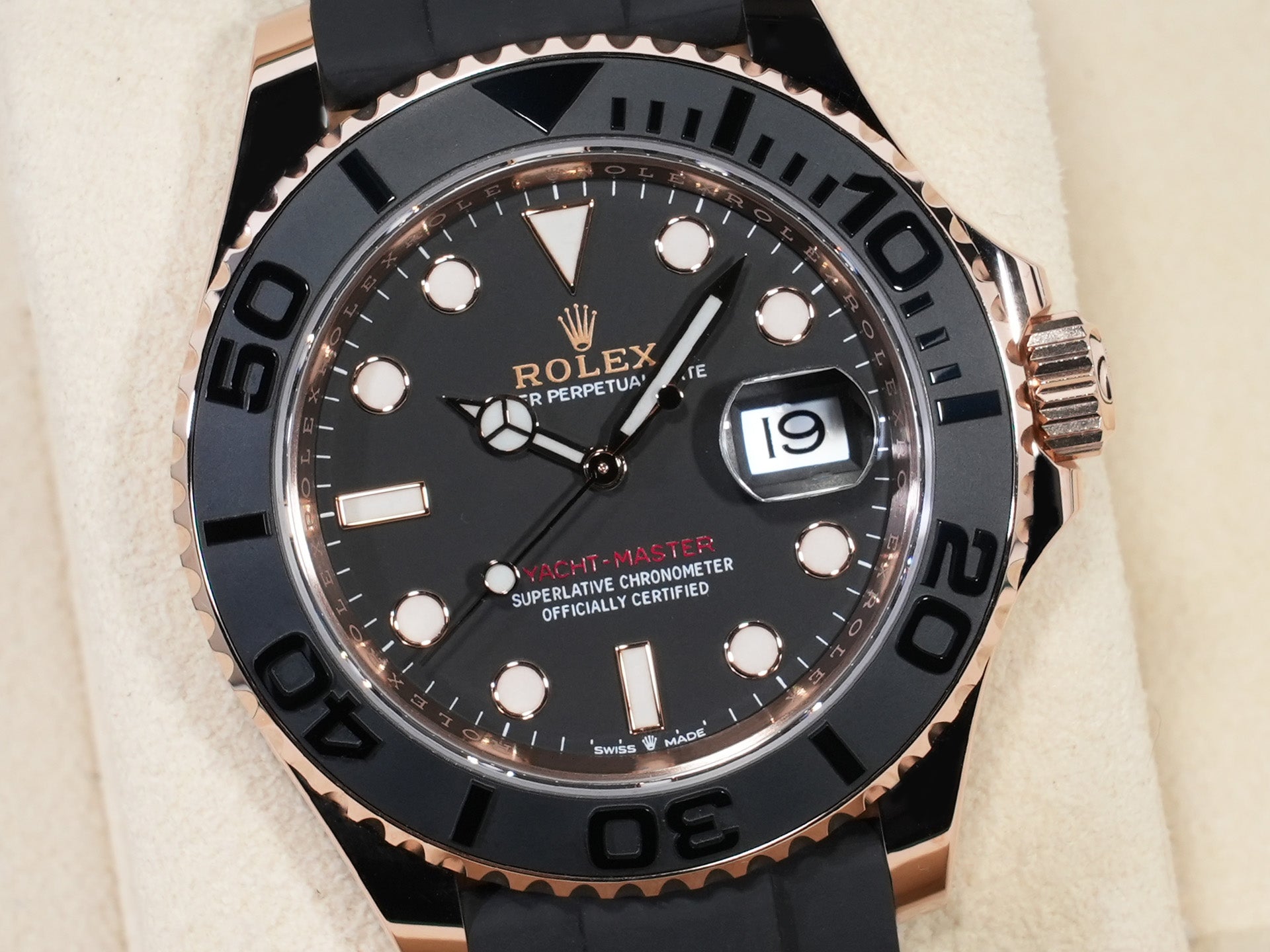 ロレックス ヨットマスター40 Ref.126655 エバーローズゴールド ブラック文字盤 中古 k7yuettd