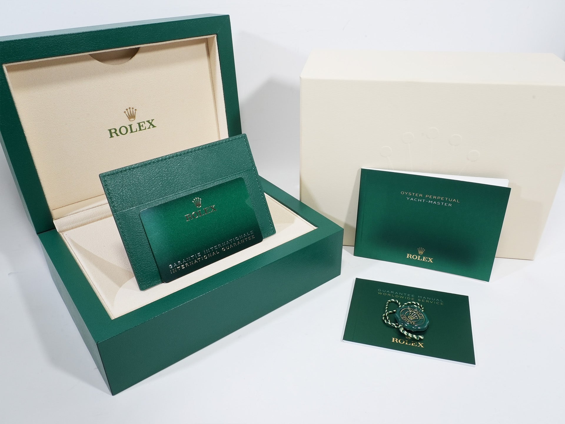 ロレックス ヨットマスター40 Ref.126655 エバーローズゴールド ブラック文字盤 中古 k7yuettd