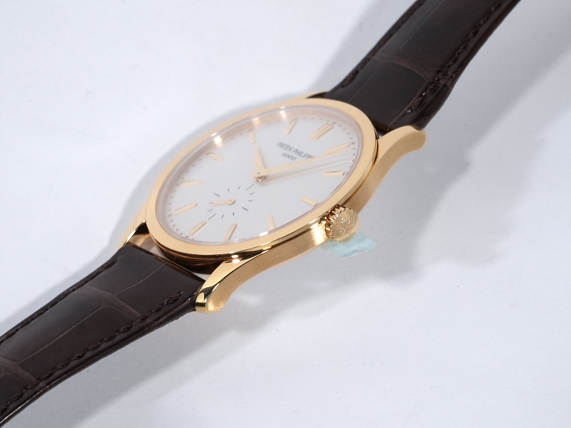 パテックフィリップ カラトラバ Ref.5196J-001 イエローゴールド シルバー文字盤 中古 unvovk5v