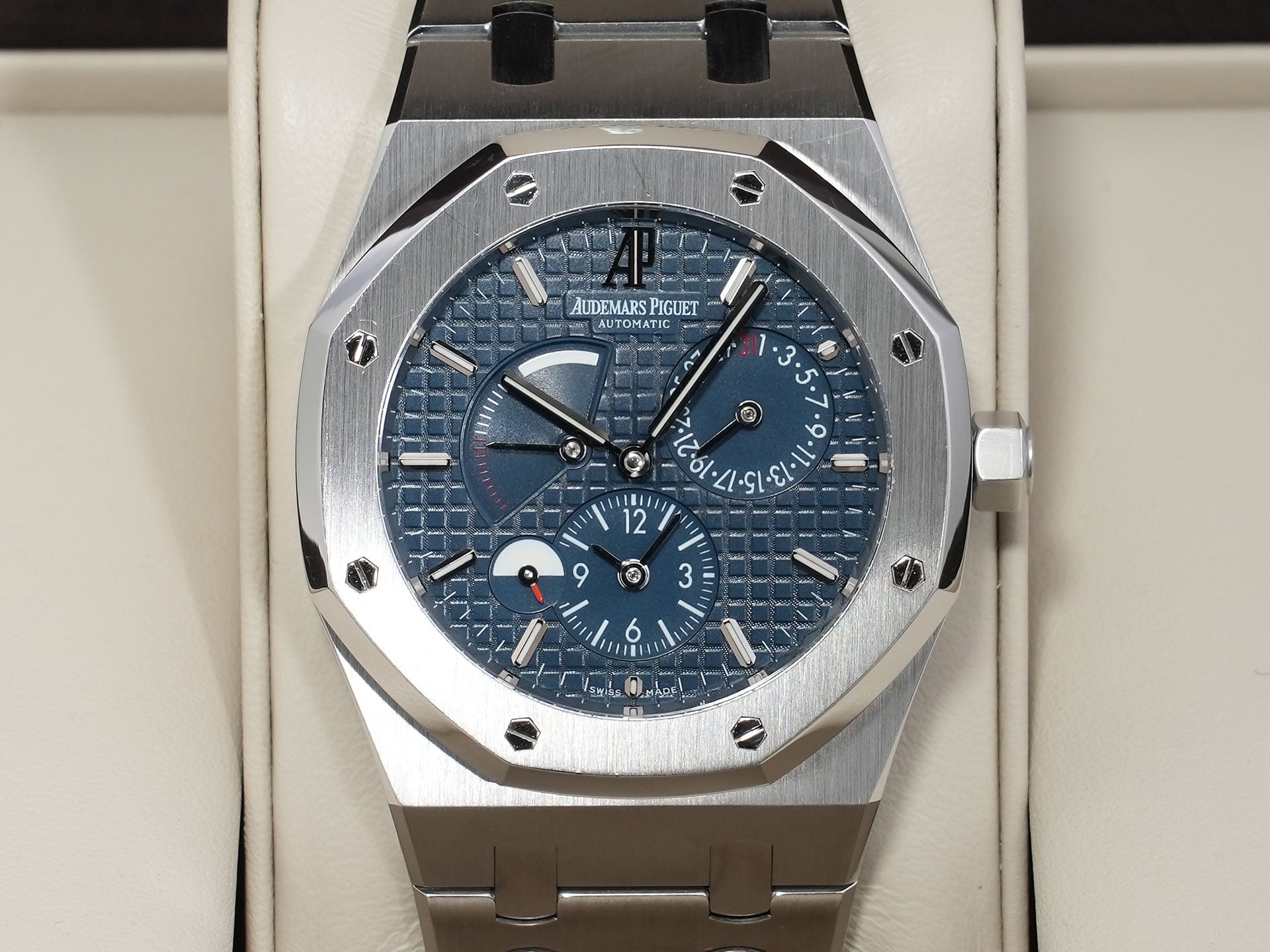 オーデマピゲ ロイヤルオーク デュアルタイム Ref.26120ST.OO.1220ST.02 ステンレススチール ブルー文字盤 中古 z8v8p3er
