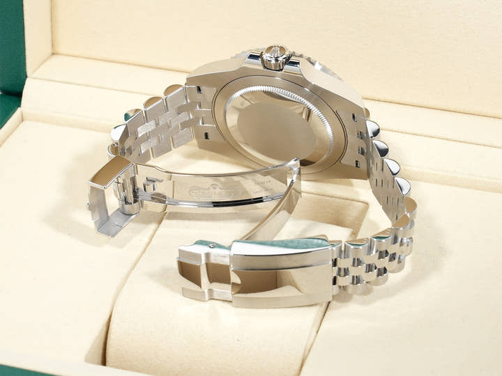 ロレックス GMTマスターII Ref.126710BLNR ステンレススチール ブラック文字盤 ジュビリーブレスレット 未使用 gw6moyuk