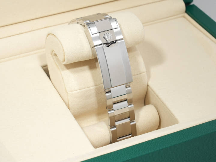 ロレックス GMTマスターII Ref.126710BLNR ステンレススチール ブラック文字盤 オイスターブレスレット 未使用 zmgvpnbw