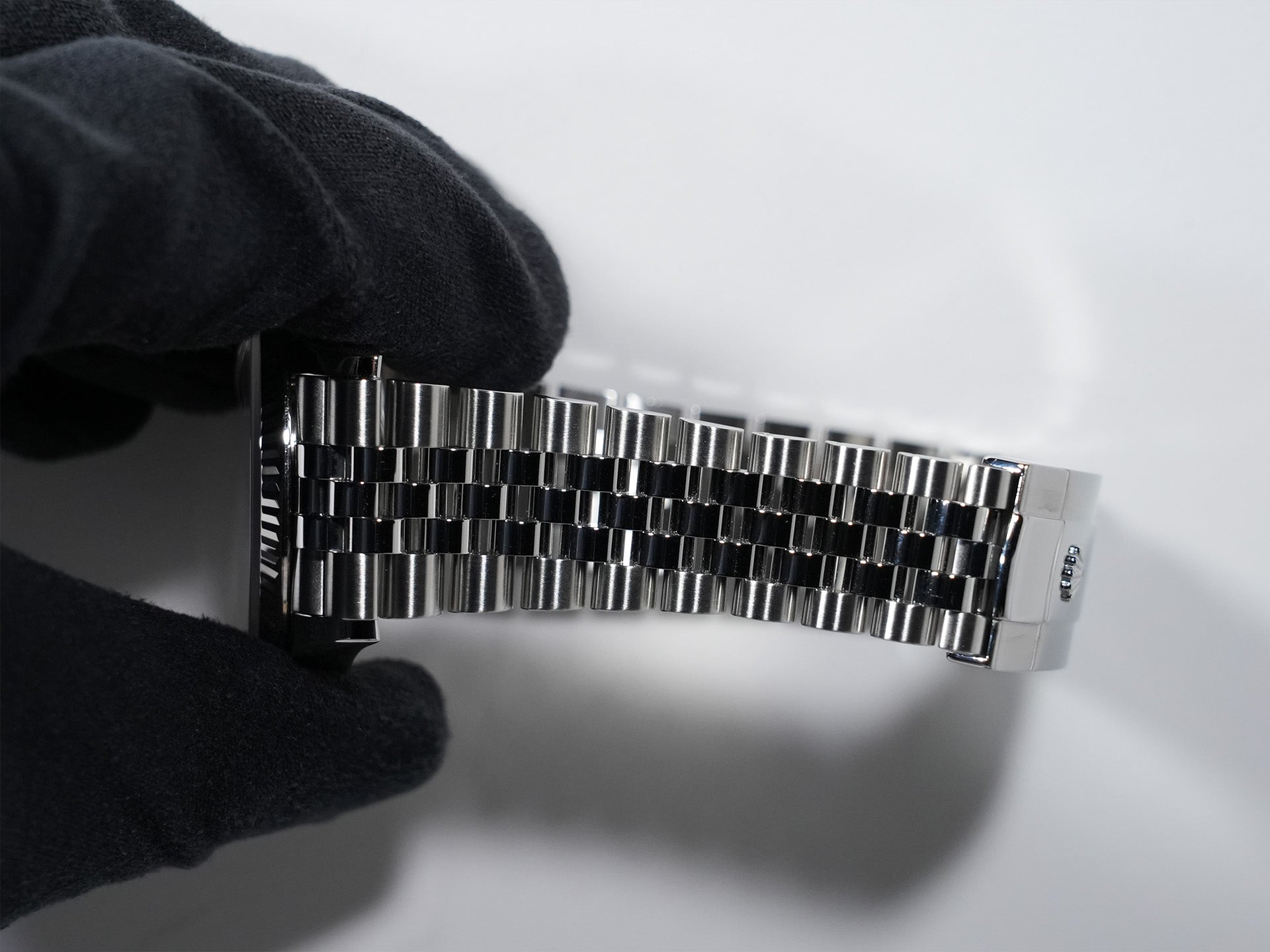 ロレックス デイトジャスト36 Ref.126234 ステンレススチール/ホワイトゴールド ブラック文字盤 ジュビリーブレスレット 美中古 azsb5q6b