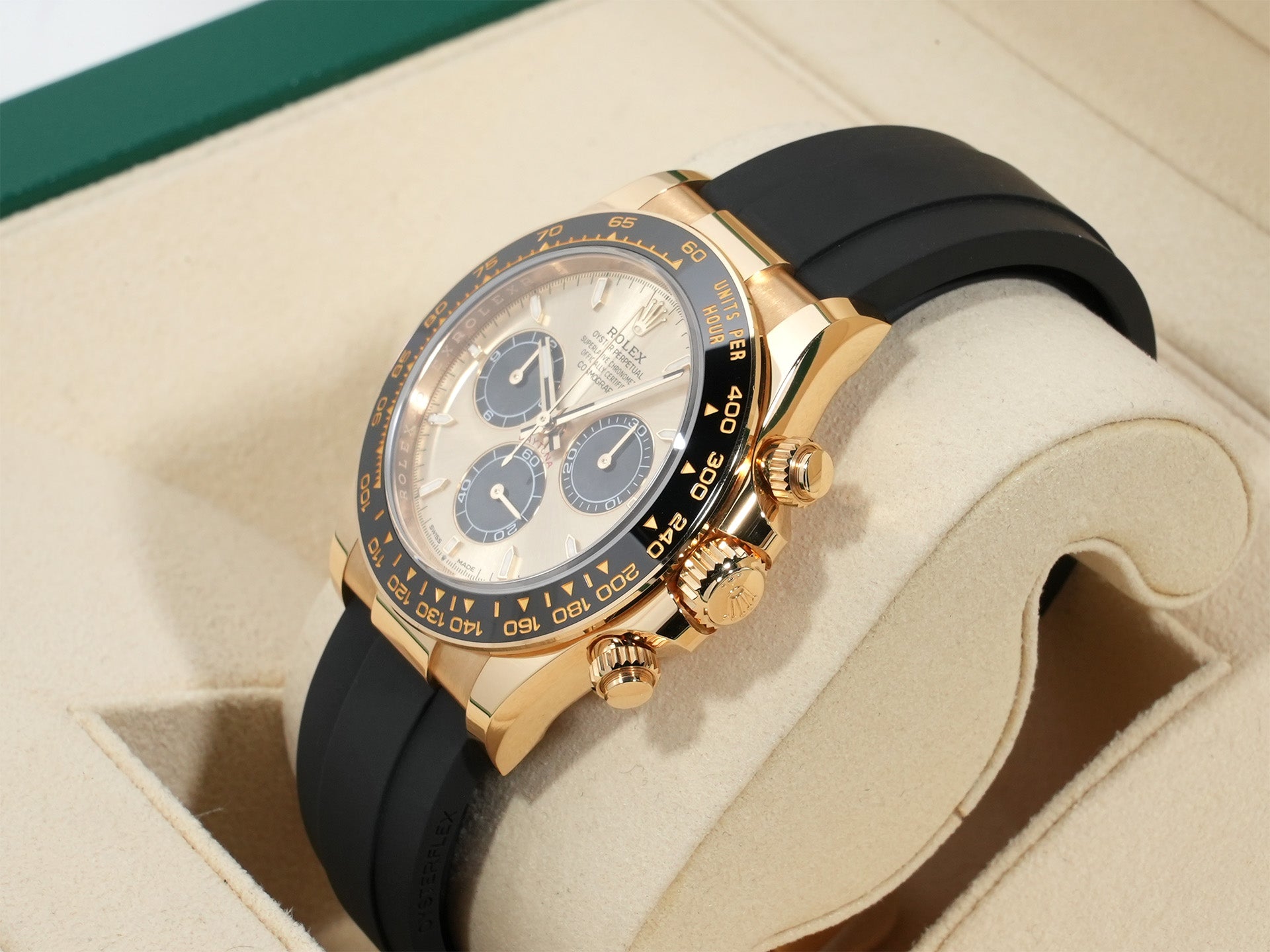 ロレックス デイトナ Ref.126518LN イエローゴールド ゴールデンxブライトブラック文字盤 中古 k32govmx