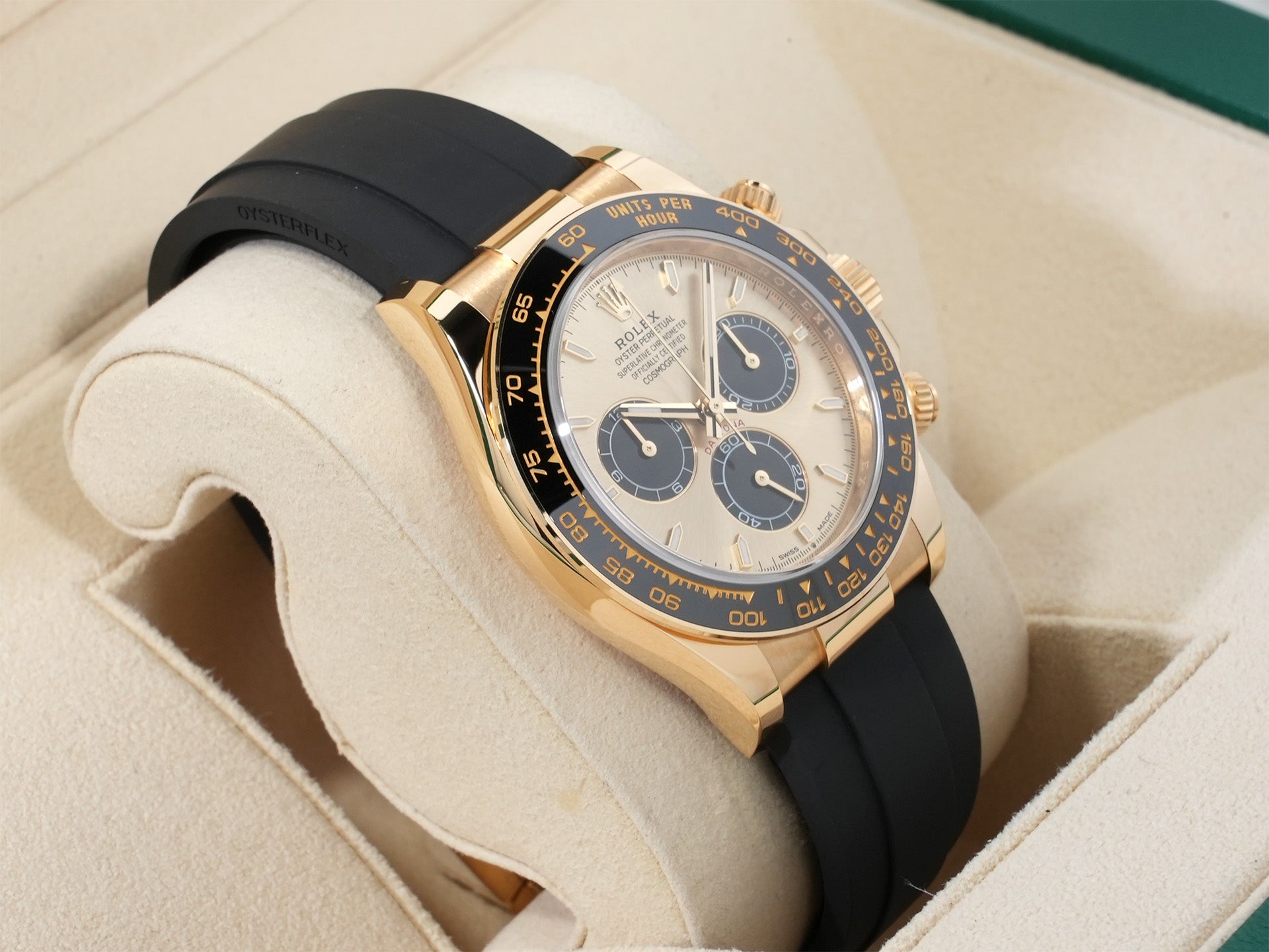 ロレックス デイトナ Ref.126518LN イエローゴールド ゴールデンxブライトブラック文字盤 中古 k32govmx