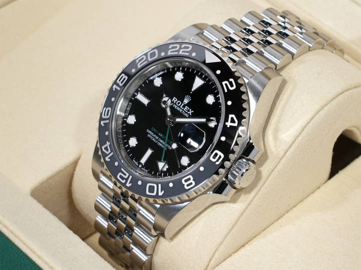 Rolex GMT-Master II Ref. 126710GRNR Stainless Steel Black Dial Jubilee Bracelet Unworn tcrwbtve