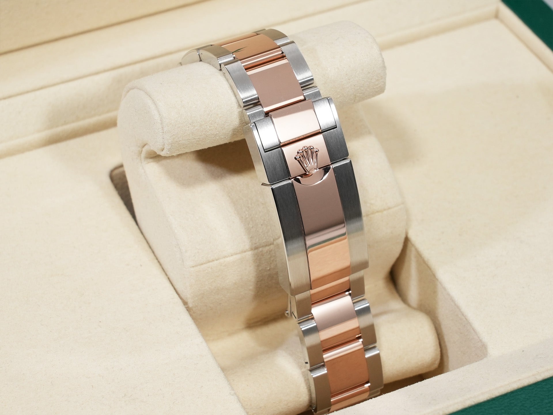 ロレックス GMTマスターII Ref.126711CHNR ステンレススチール/エバーローズゴールド ブラック文字盤 オイスターブレスレット 美品 79qr9odc